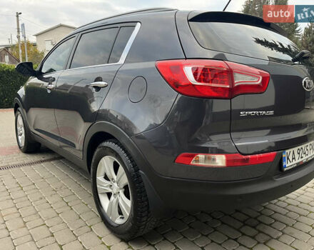 Киа Sportage 2013 в Могилев-Подольском на Automoto.ua Серый Киа Sportage, объемом двигателя 2 л и пробегом 229 тыс. км за 11900 $, фото 19 на Automoto.ua
