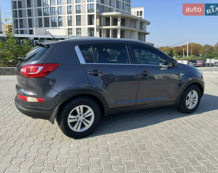 Кіа Sportage 2013 у Львові на Automoto.ua Сірий Кіа Sportage, об'ємом двигуна 1.7 л та пробігом 250 тис. км за 12700 $, фото 18 на Automoto.ua