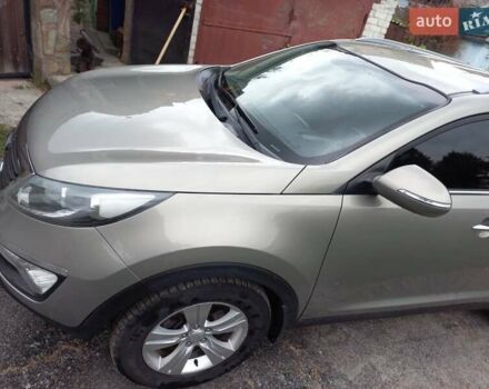 Серый Киа Sportage, объемом двигателя 2 л и пробегом 225 тыс. км за 13000 $, фото 3 на Automoto.ua