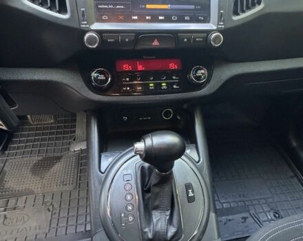Серый Киа Sportage, объемом двигателя 2 л и пробегом 185 тыс. км за 13999 $, фото 8 на Automoto.ua