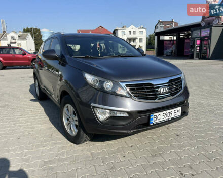 Кіа Sportage 2013 у Львові на Automoto.ua Сірий Кіа Sportage, об'ємом двигуна 1.7 л та пробігом 250 тис. км за 12700 $, фото 1 на Automoto.ua