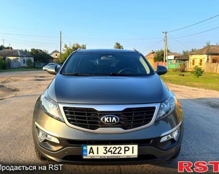 Серый Киа Sportage, объемом двигателя 2 л и пробегом 141 тыс. км за 12850 $, фото 1 на Automoto.ua