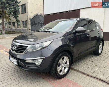 Киа Sportage 2013 в Могилев-Подольском на Automoto.ua Серый Киа Sportage, объемом двигателя 2 л и пробегом 229 тыс. км за 11900 $, фото 30 на Automoto.ua