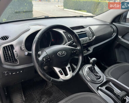 Киа Sportage 2013 в Могилев-Подольском на Automoto.ua Серый Киа Sportage, объемом двигателя 2 л и пробегом 229 тыс. км за 11900 $, фото 56 на Automoto.ua