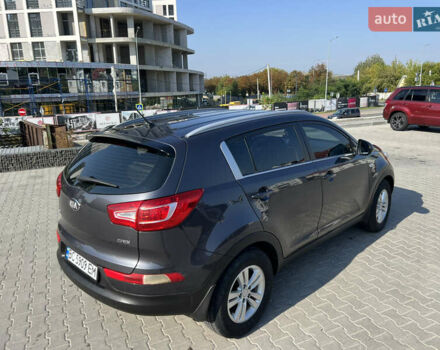 Кіа Sportage 2013 у Львові на Automoto.ua Сірий Кіа Sportage, об'ємом двигуна 1.7 л та пробігом 250 тис. км за 12700 $, фото 17 на Automoto.ua