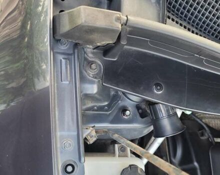 Сірий Кіа Sportage, об'ємом двигуна 2 л та пробігом 138 тис. км за 14200 $, фото 13 на Automoto.ua