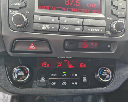 Сірий Кіа Sportage, об'ємом двигуна 2 л та пробігом 93 тис. км за 14150 $, фото 14 на Automoto.ua