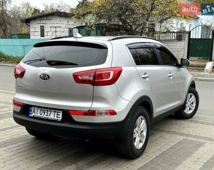 Серый Киа Sportage, объемом двигателя 2 л и пробегом 109 тыс. км за 13900 $, фото 12 на Automoto.ua