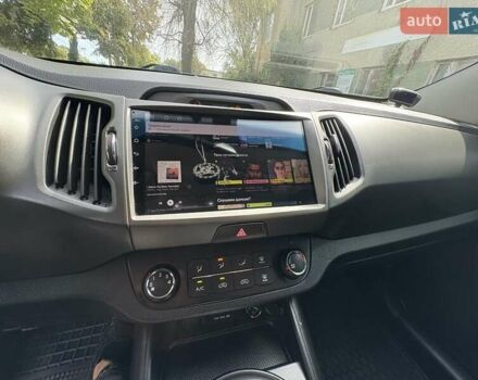 Сірий Кіа Sportage, об'ємом двигуна 1.69 л та пробігом 94 тис. км за 14000 $, фото 19 на Automoto.ua