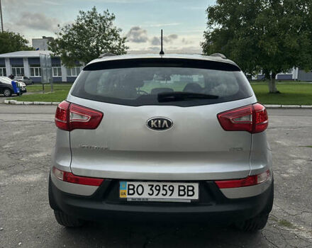 Серый Киа Sportage, объемом двигателя 1.7 л и пробегом 218 тыс. км за 10300 $, фото 5 на Automoto.ua