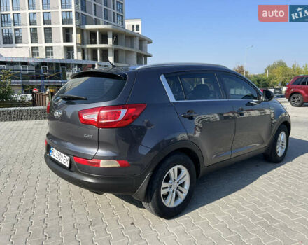 Кіа Sportage 2013 у Львові на Automoto.ua Сірий Кіа Sportage, об'ємом двигуна 1.7 л та пробігом 250 тис. км за 12700 $, фото 16 на Automoto.ua