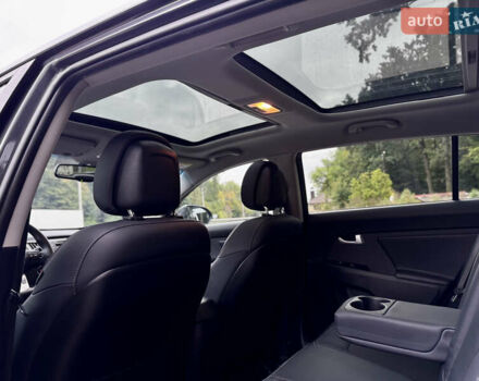 Серый Киа Sportage, объемом двигателя 2 л и пробегом 266 тыс. км за 15600 $, фото 61 на Automoto.ua