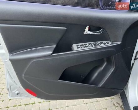 Серый Киа Sportage, объемом двигателя 2 л и пробегом 161 тыс. км за 13999 $, фото 31 на Automoto.ua