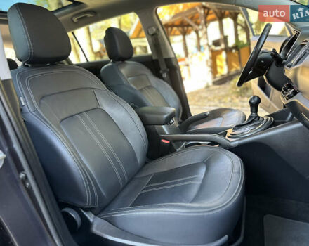 Серый Киа Sportage, объемом двигателя 2 л и пробегом 197 тыс. км за 14599 $, фото 108 на Automoto.ua