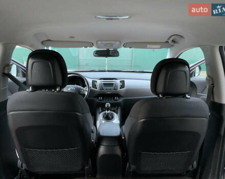 Сірий Кіа Sportage, об'ємом двигуна 1.7 л та пробігом 275 тис. км за 13000 $, фото 6 на Automoto.ua