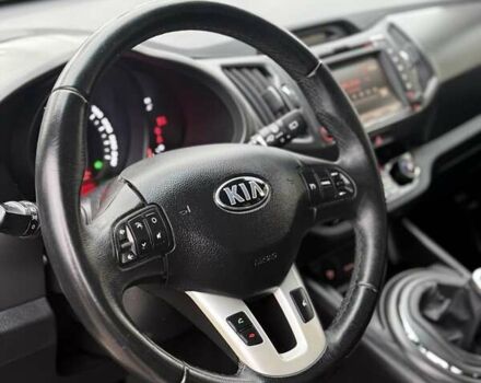 Серый Киа Sportage, объемом двигателя 1.6 л и пробегом 110 тыс. км за 11999 $, фото 27 на Automoto.ua