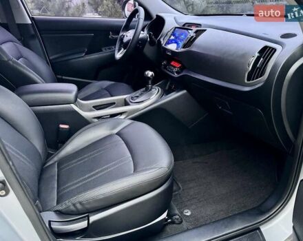 Серый Киа Sportage, объемом двигателя 2 л и пробегом 161 тыс. км за 13999 $, фото 29 на Automoto.ua