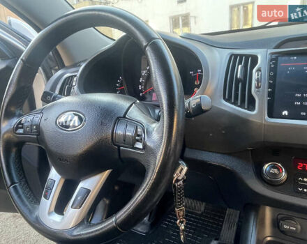 Серый Киа Sportage, объемом двигателя 2 л и пробегом 120 тыс. км за 13700 $, фото 15 на Automoto.ua