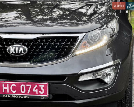 Серый Киа Sportage, объемом двигателя 2 л и пробегом 266 тыс. км за 15600 $, фото 7 на Automoto.ua