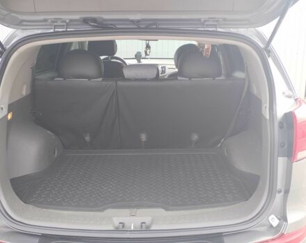 Серый Киа Sportage, объемом двигателя 2.4 л и пробегом 129 тыс. км за 309 $, фото 9 на Automoto.ua