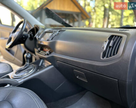 Серый Киа Sportage, объемом двигателя 2 л и пробегом 197 тыс. км за 14599 $, фото 105 на Automoto.ua