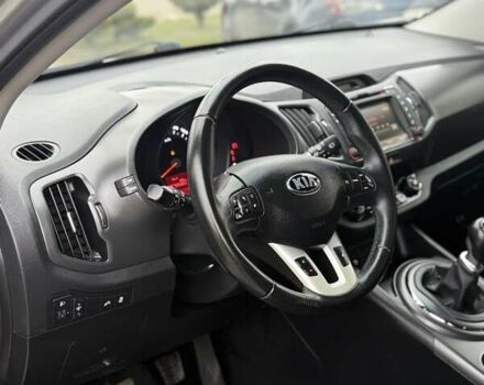 Серый Киа Sportage, объемом двигателя 1.6 л и пробегом 110 тыс. км за 11999 $, фото 24 на Automoto.ua