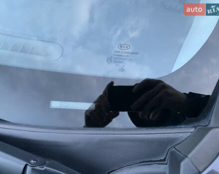 Сірий Кіа Sportage, об'ємом двигуна 1.7 л та пробігом 275 тис. км за 13000 $, фото 16 на Automoto.ua