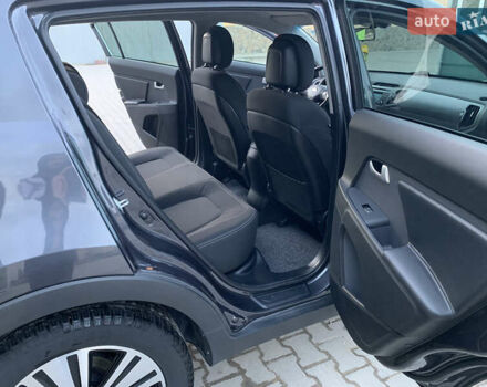 Сірий Кіа Sportage, об'ємом двигуна 1.7 л та пробігом 275 тис. км за 13000 $, фото 10 на Automoto.ua