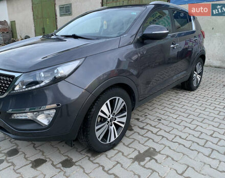 Сірий Кіа Sportage, об'ємом двигуна 1.7 л та пробігом 275 тис. км за 13000 $, фото 15 на Automoto.ua