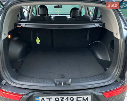 Сірий Кіа Sportage, об'ємом двигуна 1.7 л та пробігом 275 тис. км за 13000 $, фото 7 на Automoto.ua