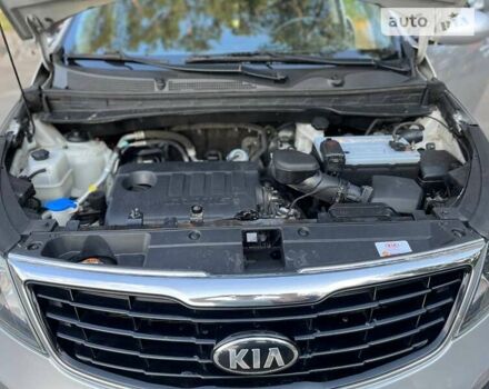 Сірий Кіа Sportage, об'ємом двигуна 1.7 л та пробігом 160 тис. км за 13700 $, фото 10 на Automoto.ua