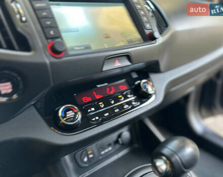 Серый Киа Sportage, объемом двигателя 2 л и пробегом 197 тыс. км за 14599 $, фото 123 на Automoto.ua