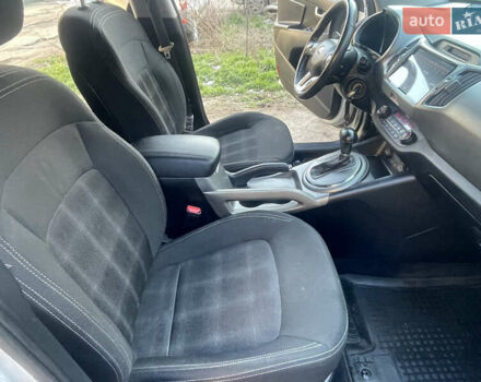 Серый Киа Sportage, объемом двигателя 2 л и пробегом 120 тыс. км за 13700 $, фото 11 на Automoto.ua