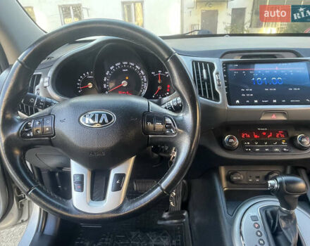 Серый Киа Sportage, объемом двигателя 2 л и пробегом 120 тыс. км за 13700 $, фото 13 на Automoto.ua