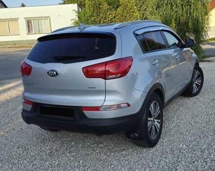 Сірий Кіа Sportage, об'ємом двигуна 2 л та пробігом 208 тис. км за 14800 $, фото 9 на Automoto.ua