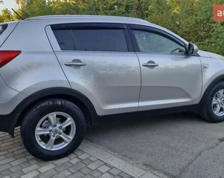 Сірий Кіа Sportage, об'ємом двигуна 1.7 л та пробігом 188 тис. км за 13200 $, фото 5 на Automoto.ua