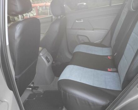 Серый Киа Sportage, объемом двигателя 2.4 л и пробегом 129 тыс. км за 309 $, фото 2 на Automoto.ua
