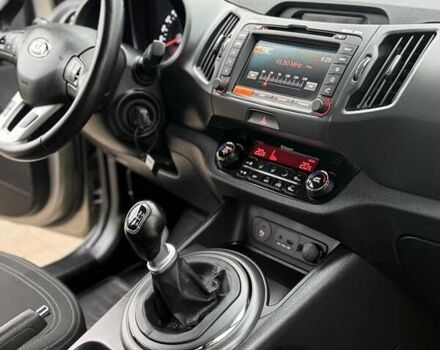 Серый Киа Sportage, объемом двигателя 1.6 л и пробегом 110 тыс. км за 11999 $, фото 31 на Automoto.ua