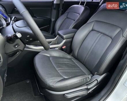 Серый Киа Sportage, объемом двигателя 2 л и пробегом 161 тыс. км за 13999 $, фото 21 на Automoto.ua