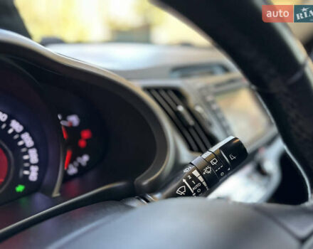 Серый Киа Sportage, объемом двигателя 2 л и пробегом 197 тыс. км за 14599 $, фото 130 на Automoto.ua