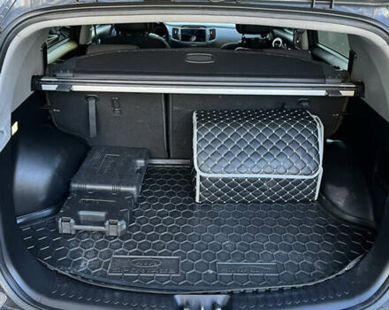 Серый Киа Sportage, объемом двигателя 2 л и пробегом 190 тыс. км за 15500 $, фото 20 на Automoto.ua