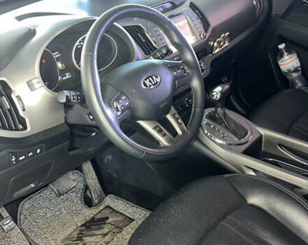 Серый Киа Sportage, объемом двигателя 2 л и пробегом 209 тыс. км за 14700 $, фото 13 на Automoto.ua