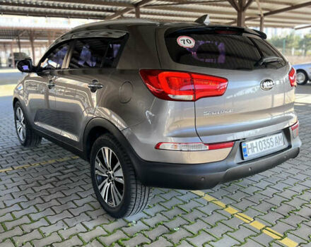 Серый Киа Sportage, объемом двигателя 2 л и пробегом 209 тыс. км за 14700 $, фото 5 на Automoto.ua