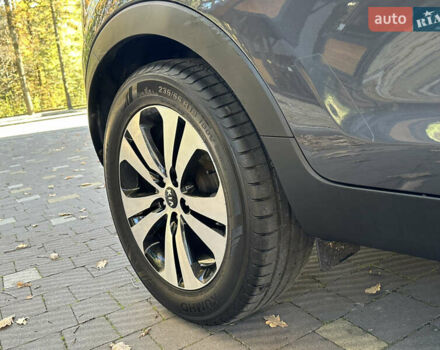 Серый Киа Sportage, объемом двигателя 2 л и пробегом 197 тыс. км за 14599 $, фото 56 на Automoto.ua