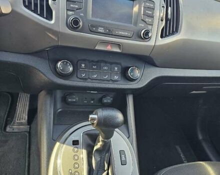 Серый Киа Sportage, объемом двигателя 2.36 л и пробегом 140 тыс. км за 12000 $, фото 10 на Automoto.ua