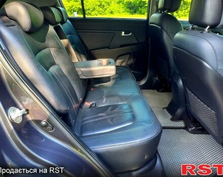 Серый Киа Sportage, объемом двигателя 2 л и пробегом 136 тыс. км за 15350 $, фото 5 на Automoto.ua