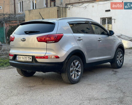 Серый Киа Sportage, объемом двигателя 2 л и пробегом 120 тыс. км за 13700 $, фото 4 на Automoto.ua