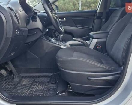 Сірий Кіа Sportage, об'ємом двигуна 1.7 л та пробігом 188 тис. км за 13200 $, фото 25 на Automoto.ua