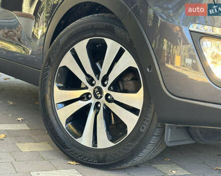 Серый Киа Sportage, объемом двигателя 2 л и пробегом 197 тыс. км за 14599 $, фото 45 на Automoto.ua