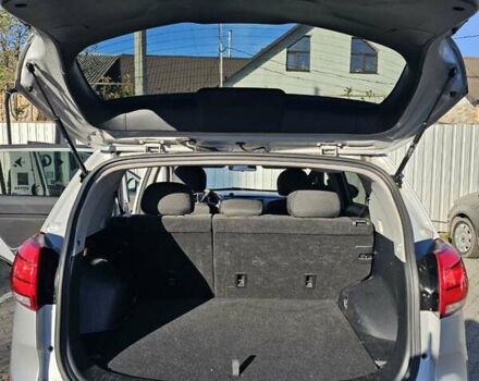 Серый Киа Sportage, объемом двигателя 2.36 л и пробегом 140 тыс. км за 12000 $, фото 14 на Automoto.ua